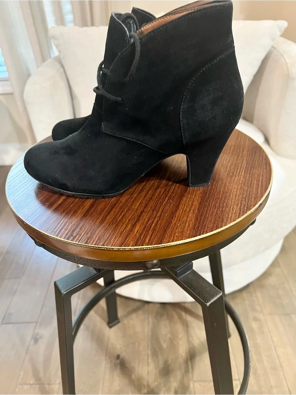 L’Amour Des Pieds Black Suede Lace-Up Heeled Ankle Booties Size 9.5